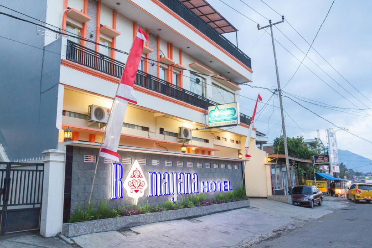 Reddoorz @ Pataruman Garut Εξωτερικό φωτογραφία
